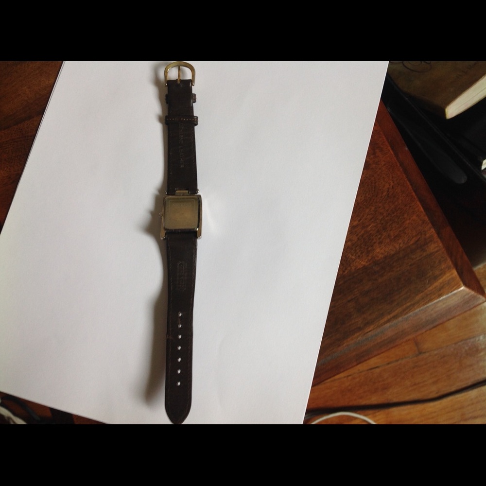 Vintage Coach Watch - Picture 4 of 8